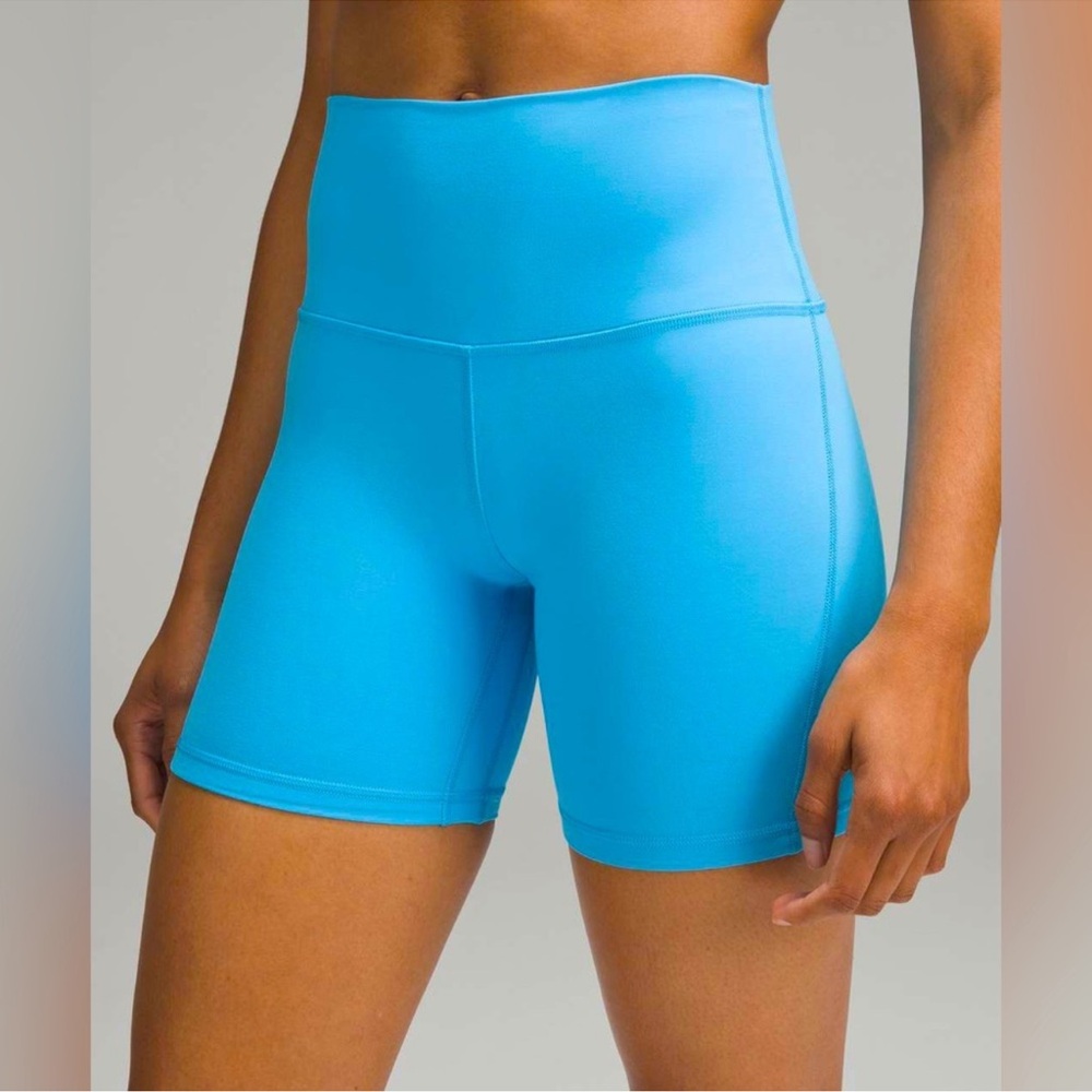 Lululemon Align High-Rise 6” Short Size 2 Bike Biker Training Shorts Turquoise